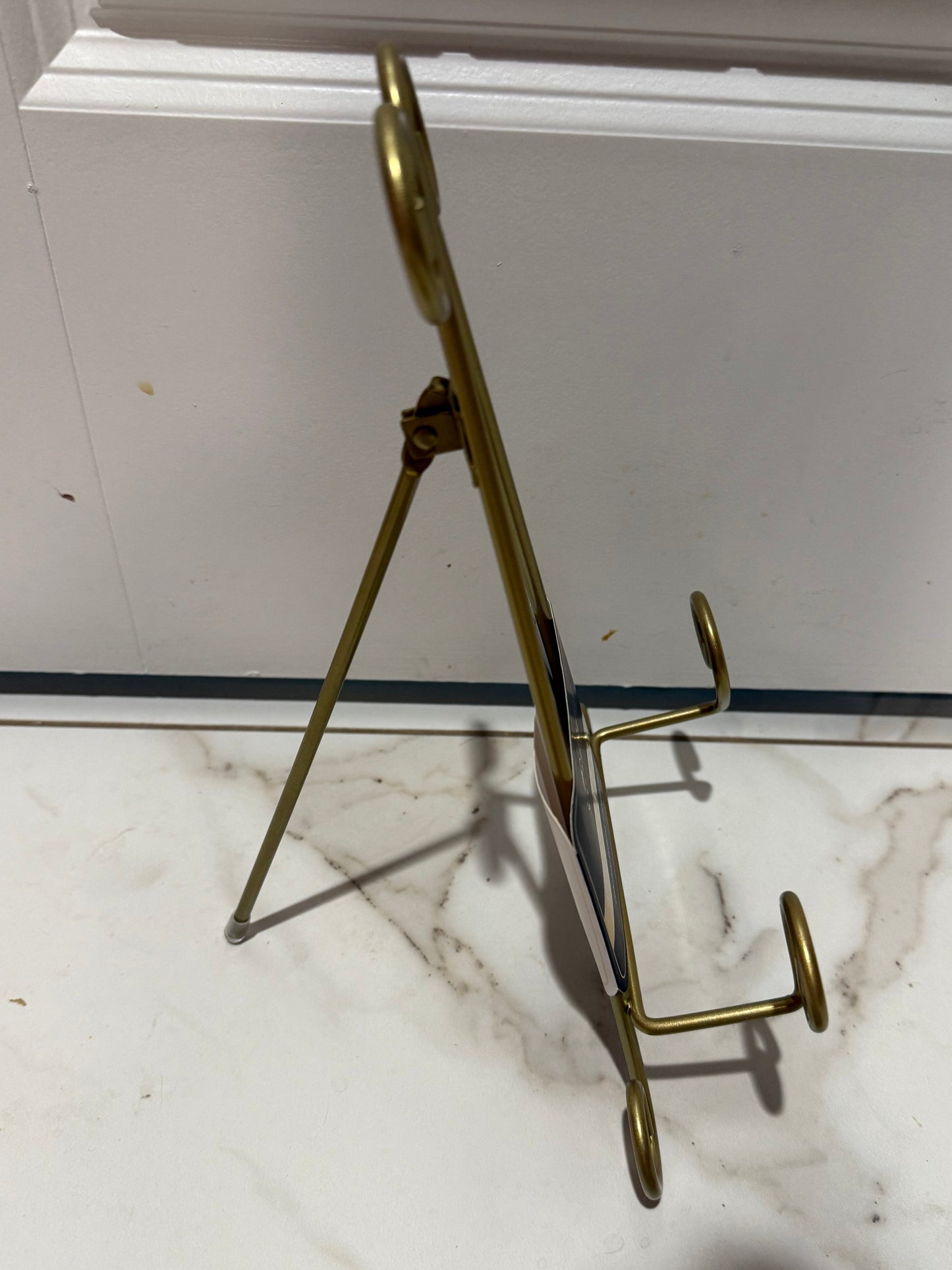 Medium & Large Gold Easels
