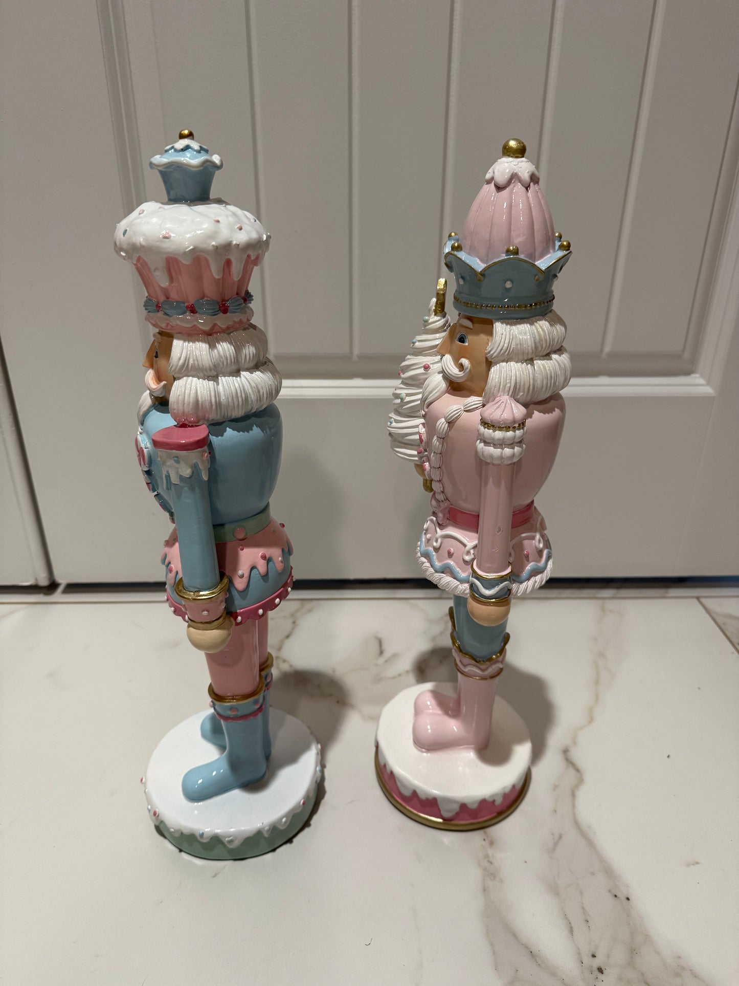 Sweet Nutcracker Figurines: Set of Two