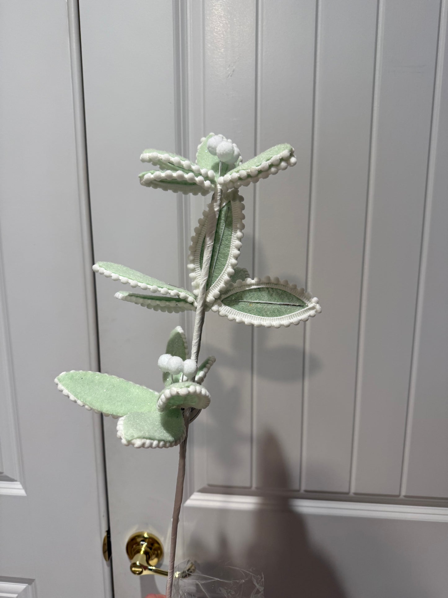 Pastel Green Frosted Triple Candy Poinsettia Stem