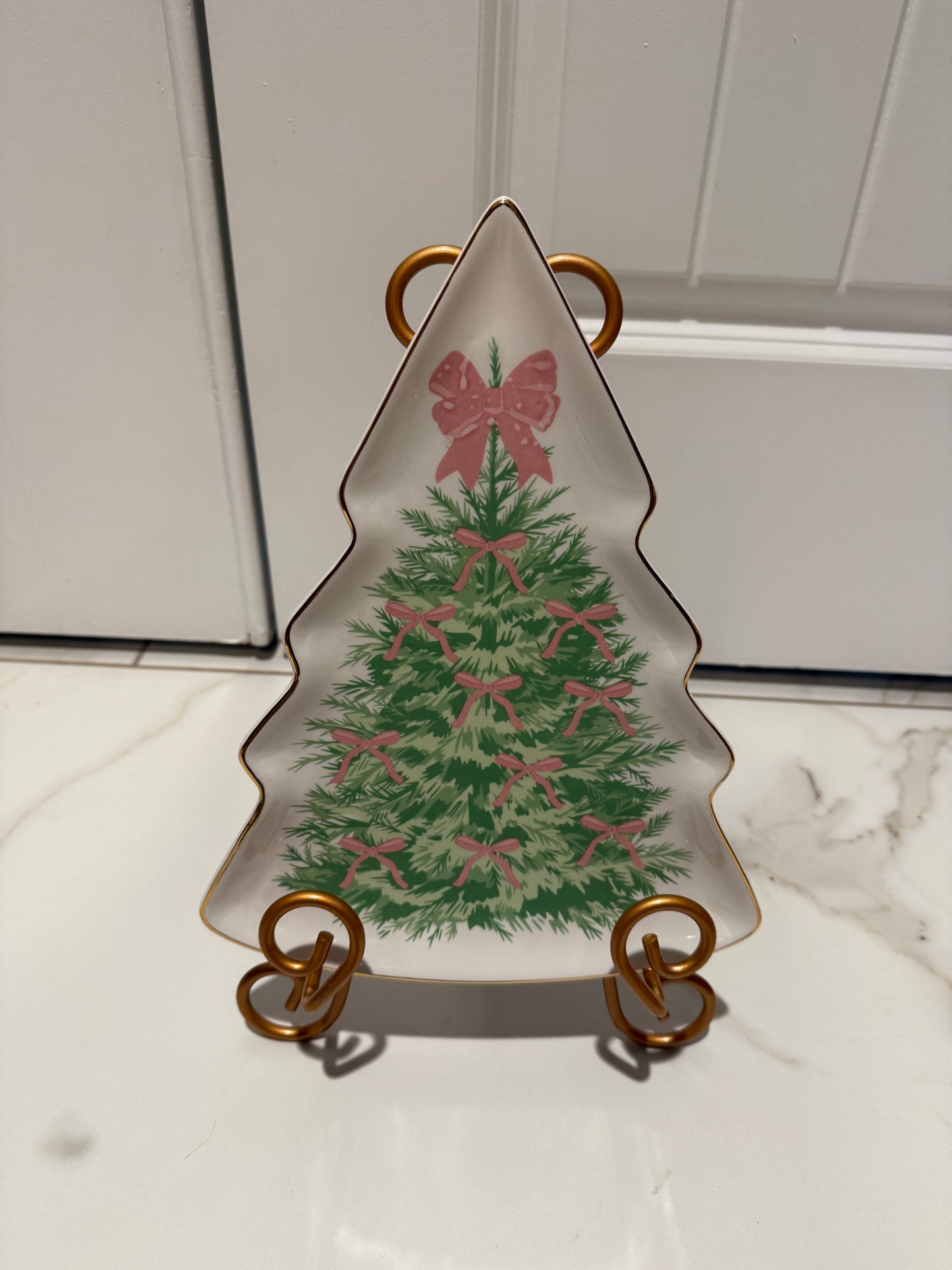 Bow-tiful Christmas Tree Plate