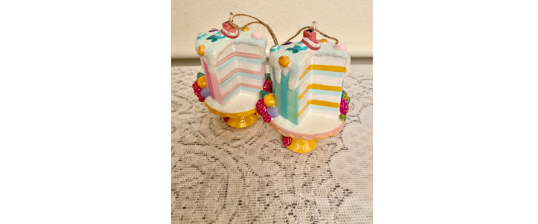 Macaron Cake Ornament