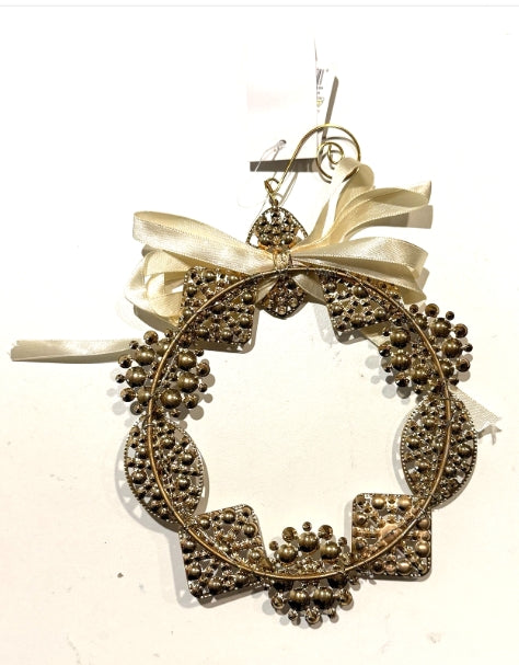 6" Pearl Brooch Wreath Ornament