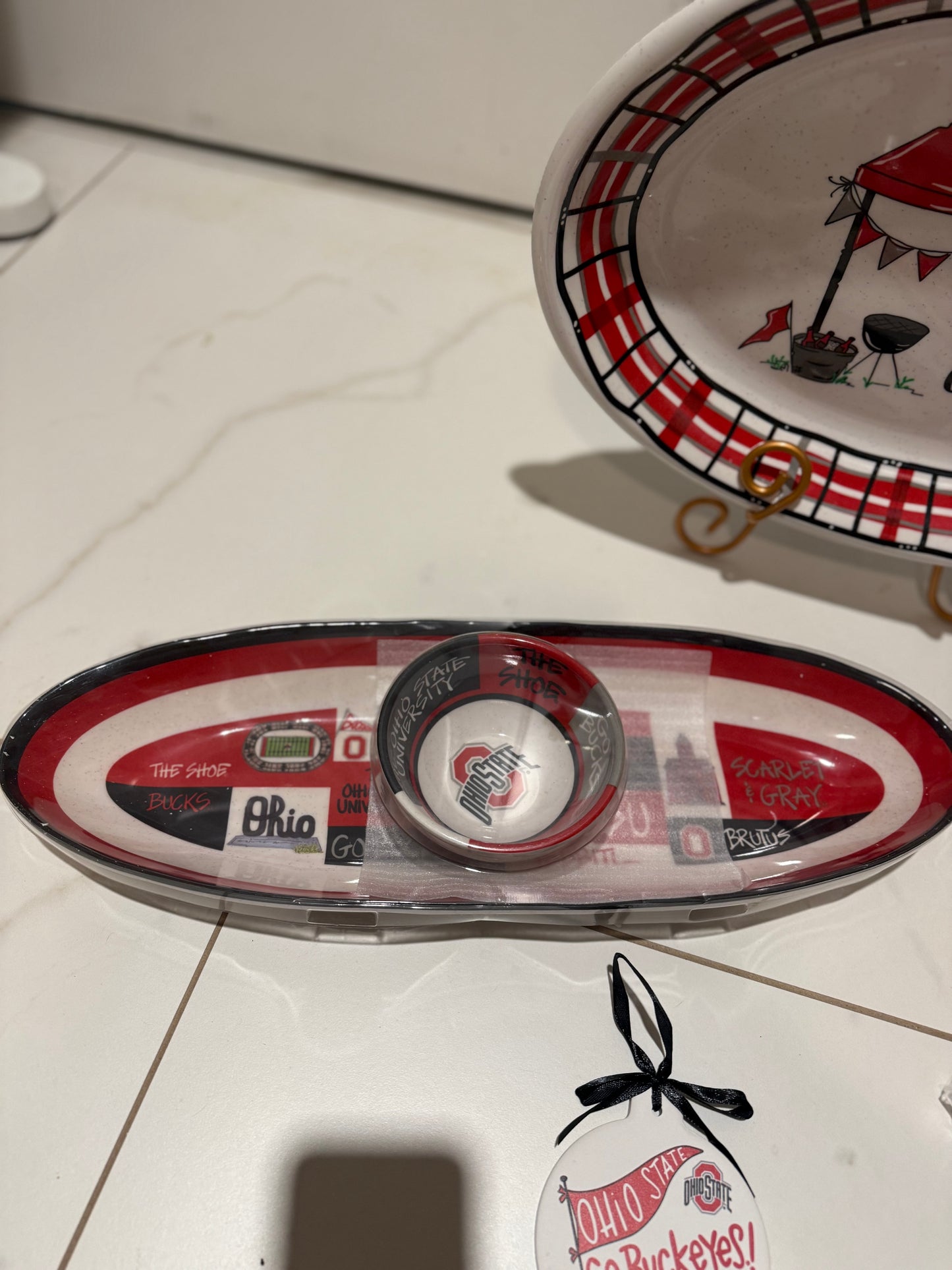 Ohio State Buckeyes Chip And Dip Serving Set