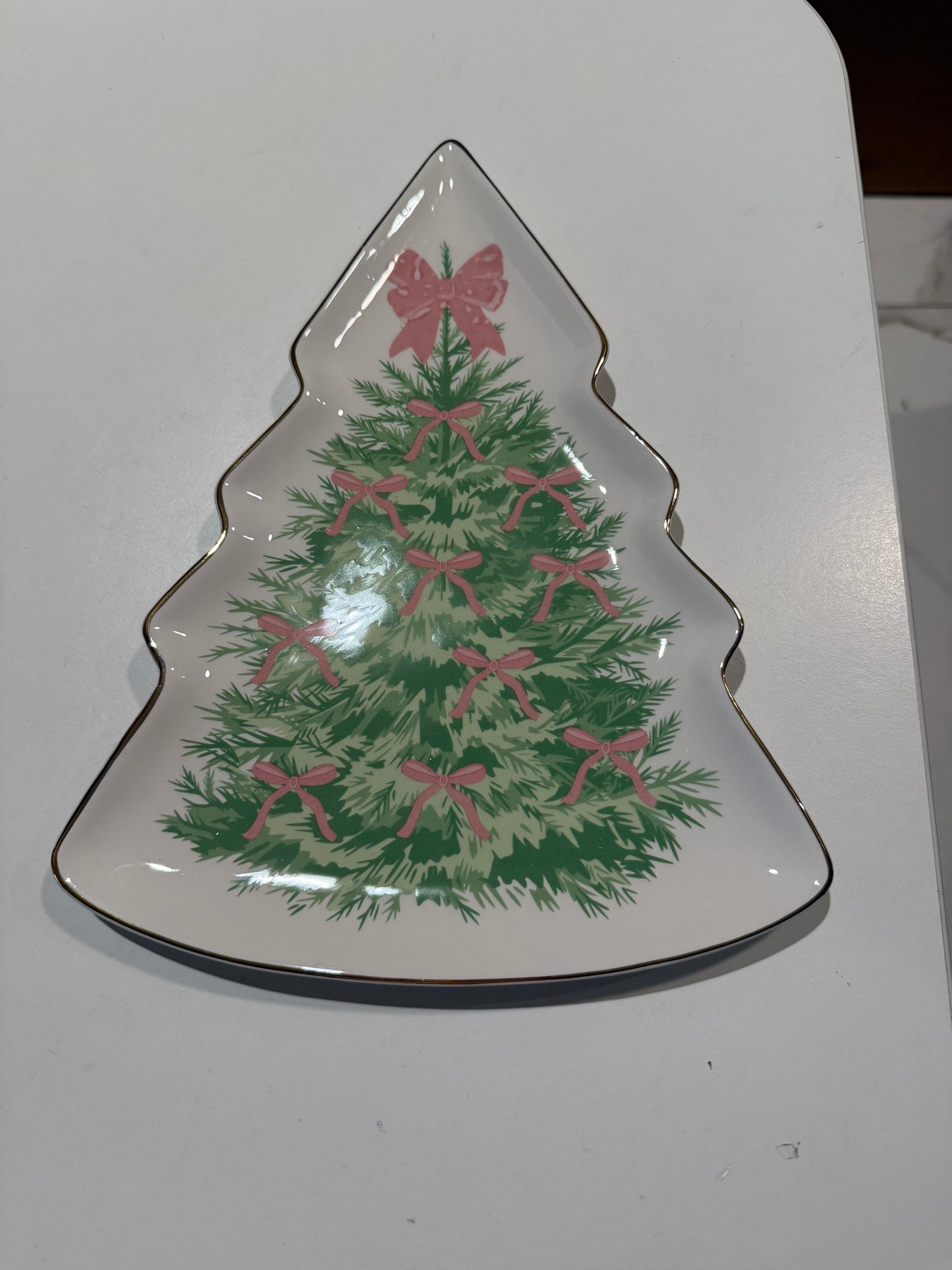 Bow-tiful Christmas Tree Plate