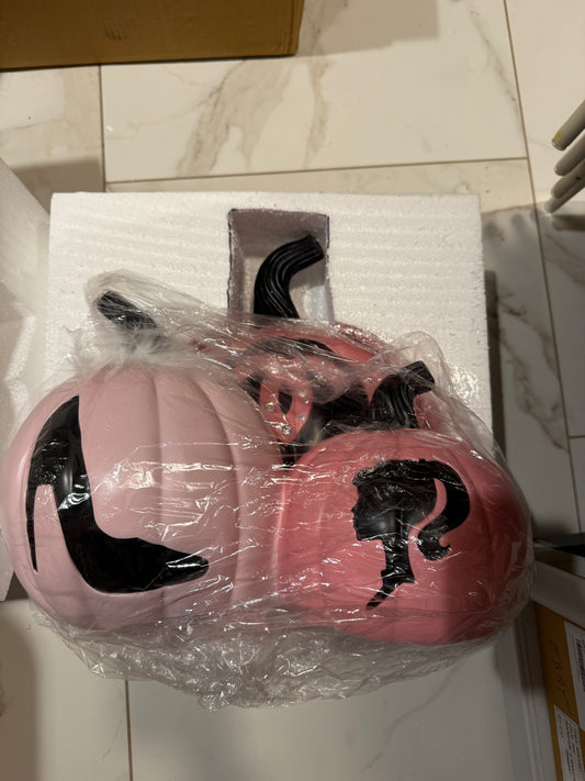 New! Boo Ville Pink Pumpkin Trio Figurine