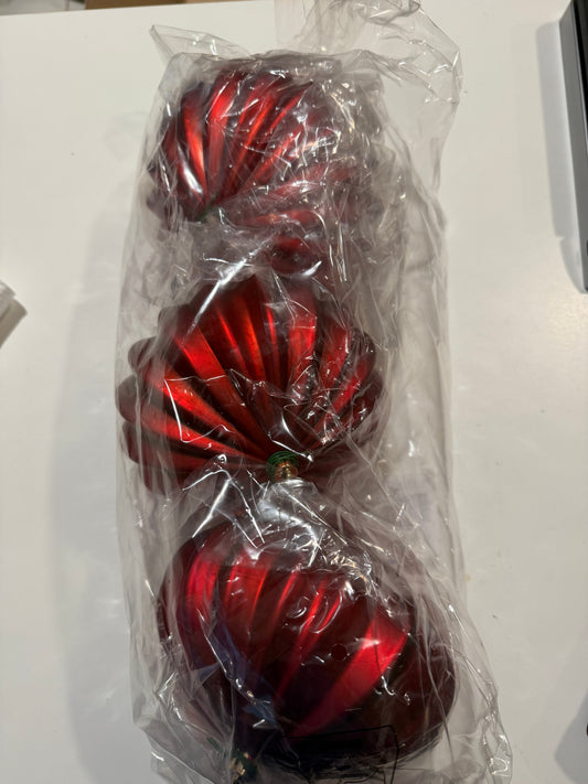 New! 5.7" Shiny Red Onion Shaped Ornament: Set of Three