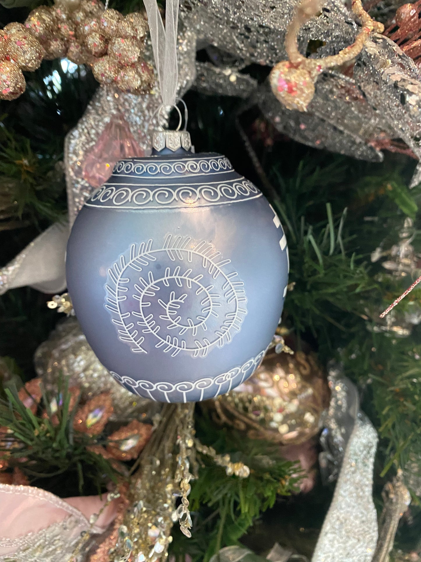 Ginger Jar Ornaments: Light Blue and Navy