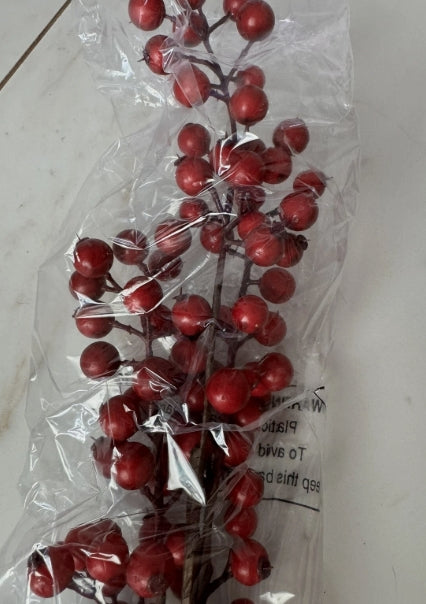 Country Berry Cluster Stems Sprays- Set of 12