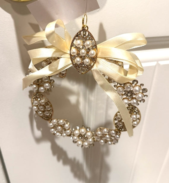 6" Pearl Brooch Wreath Ornament