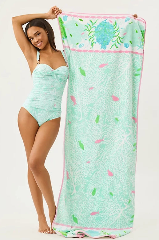Lilly Pulitzer Mint Condition Fantastical Lounger Beach Towel