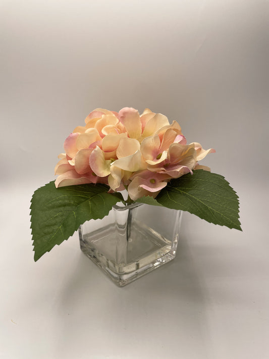 5" Artificial Pink Hydrangea fixed in a Glass Cube