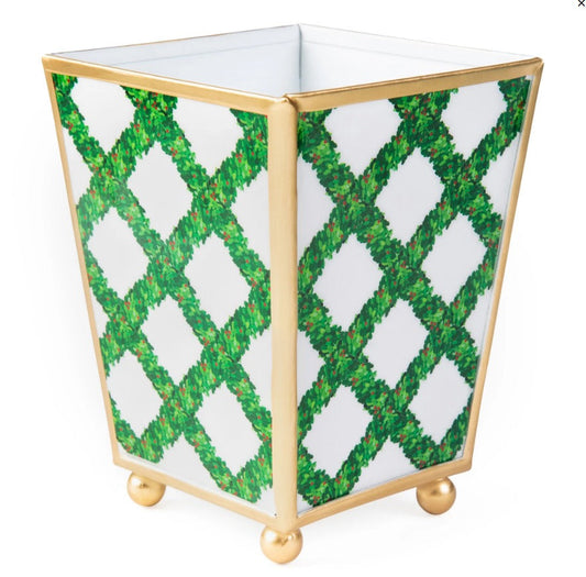 Boxwood Trellis Enameled Cachepot